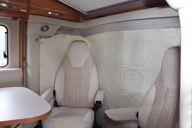 Termoclona dělicí Isoflex pro kabinu (Fiat Ducato, světle šedá) 304778