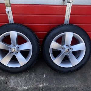 Kola 225/55 R17 zimní pneu Hankook 5,6mm DOT0314 ET45 7Jx17H2 57A601025H 57A601025F Ratikon S5VX3T41146 Kola 225/55 R17 zimní pneu Hankook 5,6mm DOT0314 ET45 7Jx17H2 57A601025H 57A601025F Ratikon S5VX3T41146