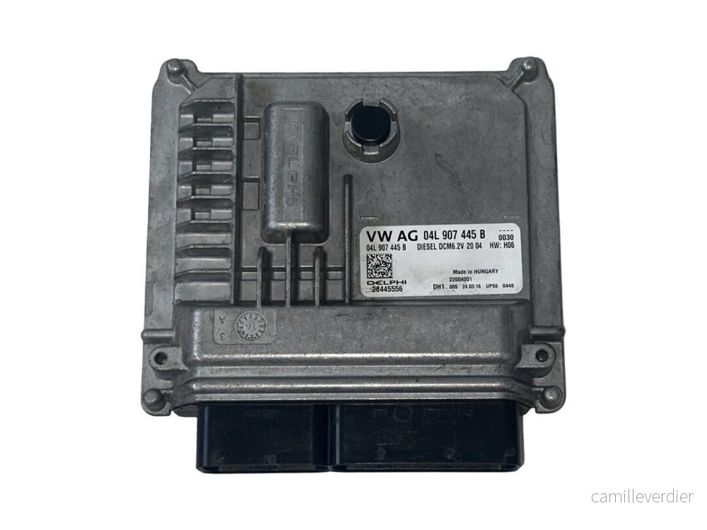 VW Golf 7 kombi r.v. 2016 řídící jednotka motoru CXXB RER 04L907445B S5VX3T56553