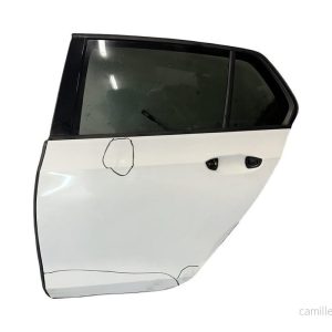 VW Golf 8 hatchback r.v. 2021 bílá barva Pure White kód barvy LC9A levé zadní dveře 5H4833055K S5VX3T88790