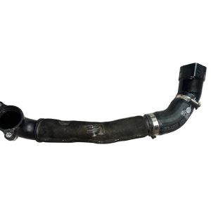 VW Passat B8 r.v. 2017 vzduchová trubka CRLB 04L145770S 04L145828G 04L131111M S5VX3T82386