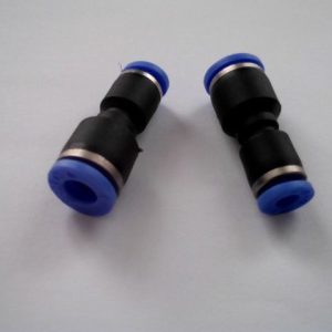 Rychlospojka plast – rovná 6 – 4 600294