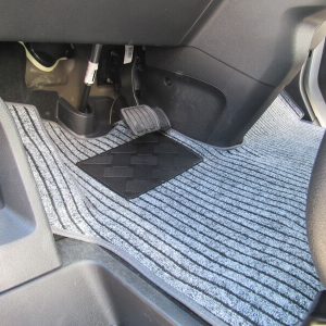 Koberec do zavazadlového prostoru pro Citroën Vanster od Pössl verze bez kolejnic šedý gramáž 1900 g/m² pro obytné vestavby a minivany 314191