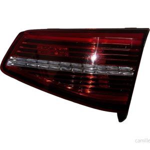 VW Passat B8 kombi r.v. 2015 LED pravé zadní vnitřní světlo 3G9945308A S5VX3T72590
